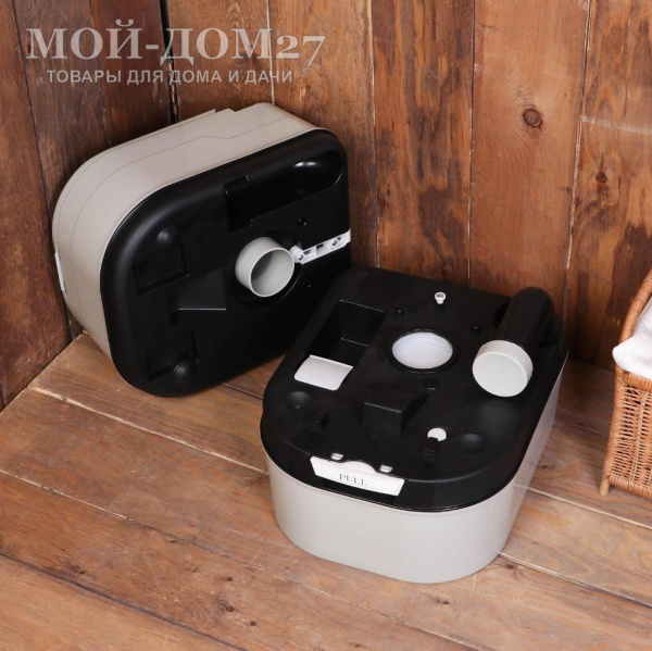 Биотуалет ECOS OC13 на 24 литра | Мой-Дом27 | <br>
 Переносной Биотуалет емкостью <b>верхнего бака 20 л</b>, <b>нижнего бака 24 л.</b> с <b>боковым отсеком для хранения туалетной бумаги и кнопкой сброса давления газа.</b><br>
 Идеальный вариант для семьи из 3-4х человек. <br>
 Рассчитан примерно на 60 использований до полного заполнения нижнего бака.<br>
 Очищение нижнего бака без соприкосновения с отходами.<br>
 Слив: поршневой насос
<h3></h3>